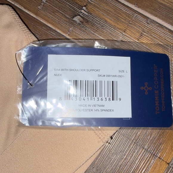 Tommie Copper sport bra with shoulder support- YOU GET BOTH - Picture 2 of 6